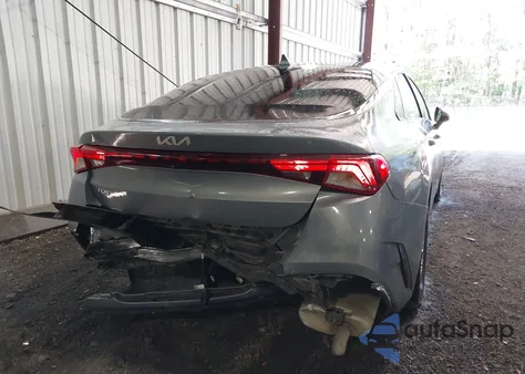 2022 Kia K5 Lxs из США, поврежденный, VIN 5XXG14J29NG089592